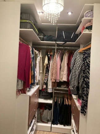 Imagem Sobrado com 3 Quartos à Venda, 271 m² em Vila áurea - Poá