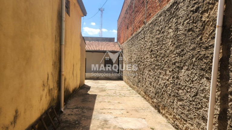 Imagem Imóvel com 2 Quartos à Venda, 125 m² em Jardim Amanda I - Hortolândia Imagem Imóvel com 2 Quartos à Venda, 125 m² em Jardim Amanda I - Hortolândia