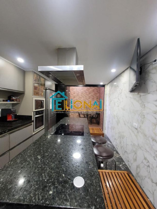 Imagem Sobrado com 3 Quartos à Venda, 210 m² em Burgo Paulista - São Paulo