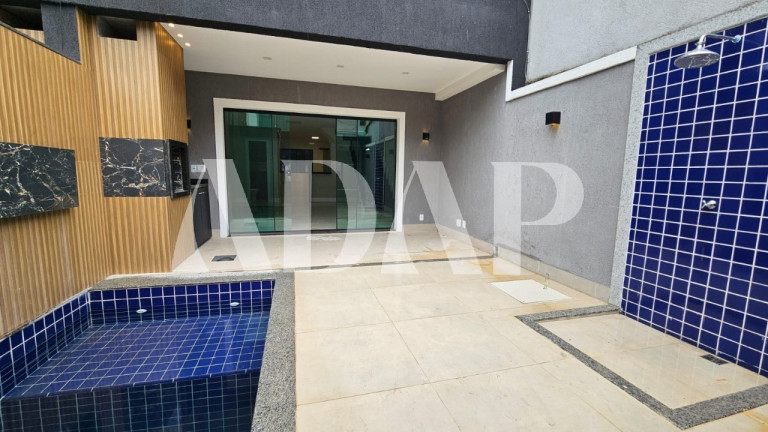 Imagem Casa com 3 Quartos para Alugar, 160 m² em Vargem Grande - Rio De Janeiro