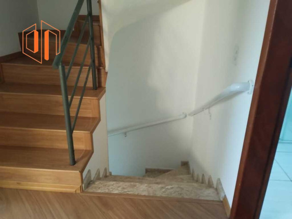 Imagem Sobrado com 3 Quartos à Venda, 170 m² em Boqueirão - Curitiba Imagem Sobrado com 3 Quartos à Venda, 170 m² em Boqueirão - Curitiba