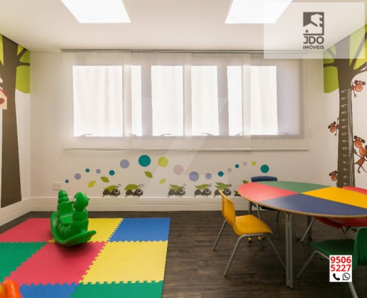 Imagem Cobertura com 3 Quartos à Venda, 336 m² em Champagnat - Curitiba