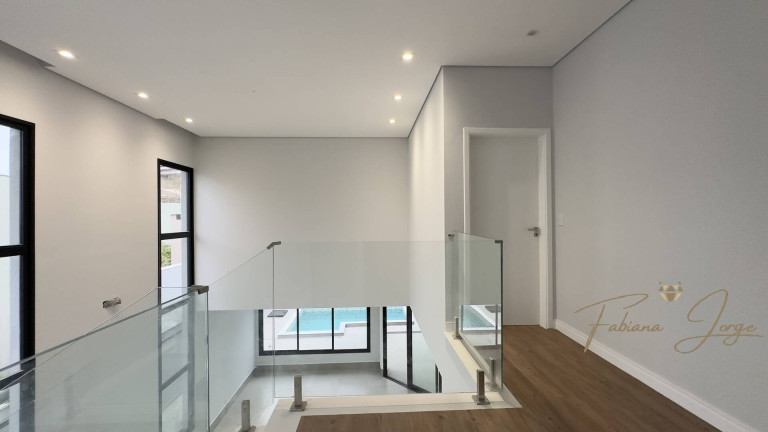 Imagem Casa com 3 Quartos à Venda, 327 m² em Roncáglia - Valinhos
