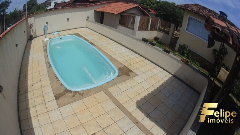 Casa com 4 Quartos à Venda, 154 m² em Santa Mônica - Guarapari