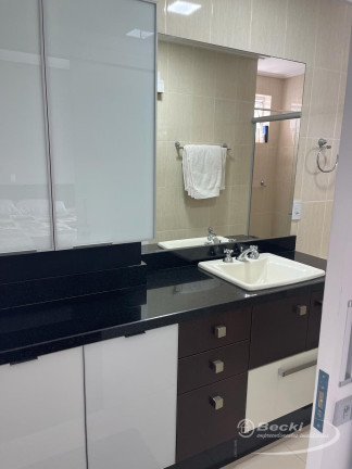 Imagem Apartamento com 3 Quartos para Alugar, 140 m² em Atiradores - Joinville Imagem Apartamento com 3 Quartos para Alugar, 140 m² em Atiradores - Joinville