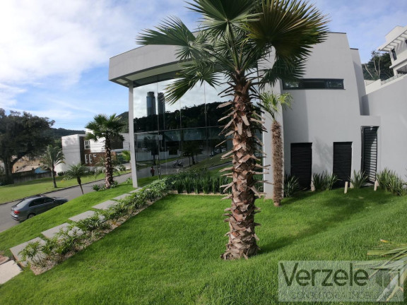 Imagem Casa com 4 Quartos à Venda, 530 m² em Barra - Balneário Camboriú