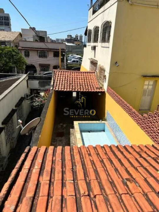 Imagem Casa com 2 Quartos à Venda, 320 m² em Centro - São Gonçalo