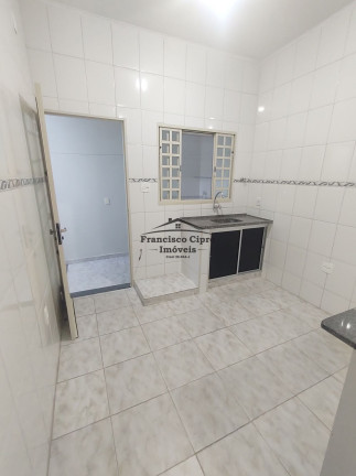 Imagem Kitnet com 6 Quartos à Venda, 210 m² em Vila Eliana Maria - Vila Molica - Guaratinguetá Imagem Kitnet com 6 Quartos à Venda, 210 m² em Vila Eliana Maria - Vila Molica - Guaratinguetá