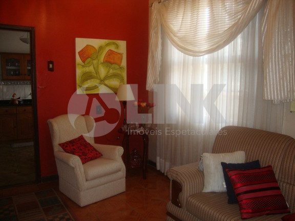 Imagem Casa com 2 Quartos à Venda, 190 m² em Jardim Floresta - Porto Alegre Imagem Casa com 2 Quartos à Venda, 190 m² em Jardim Floresta - Porto Alegre