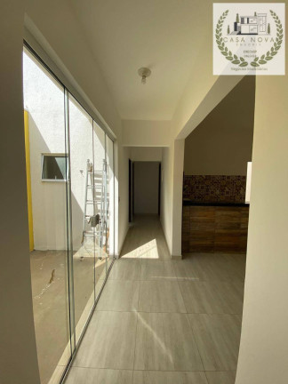 Imagem Casa com 3 Quartos à Venda, 150 m² em Lot.granja Modelo - Alumínio