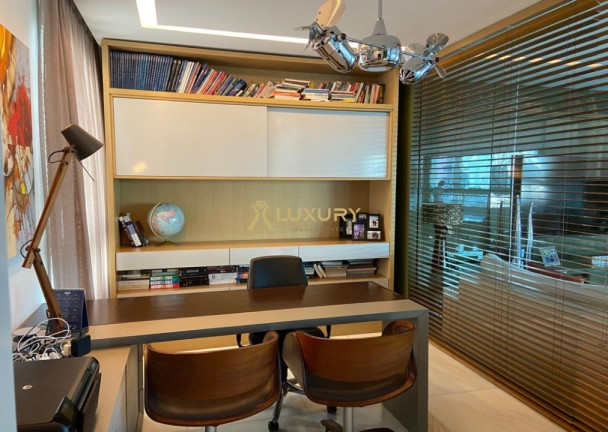 Imagem Imóvel com 4 Quartos à Venda, 305 m² em Belvedere - Belo Horizonte Imagem Imóvel com 4 Quartos à Venda, 305 m² em Belvedere - Belo Horizonte