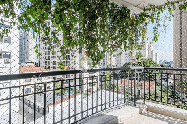 Imagem Apartamento com 3 Quartos à Venda, 222 m² em Paraíso - São Paulo Imagem Apartamento com 3 Quartos à Venda, 222 m² em Paraíso - São Paulo