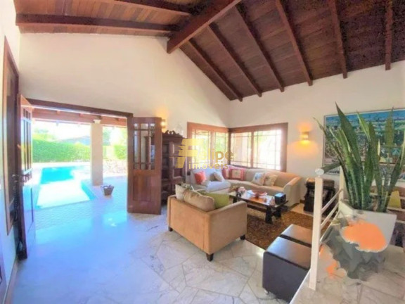 Imagem Casa com 6 Quartos à Venda, 720 m² em Praia Do Morro - Guarapari