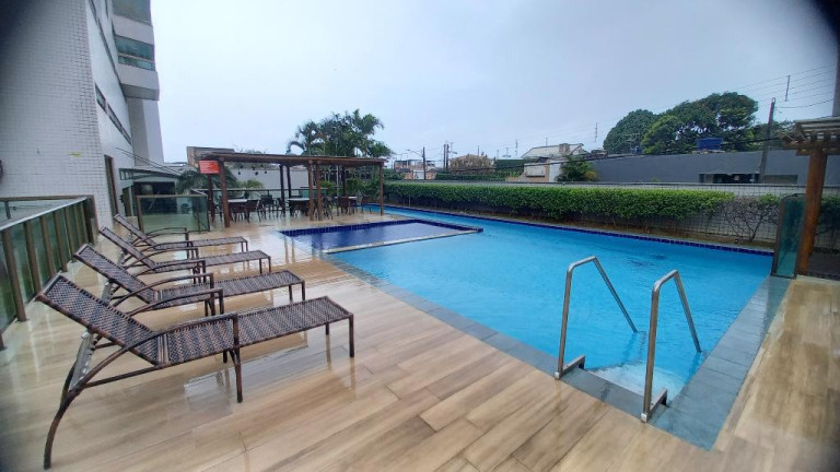 Imagem Apartamento com 4 Quartos à Venda, 190 m² em Torreão - Recife
