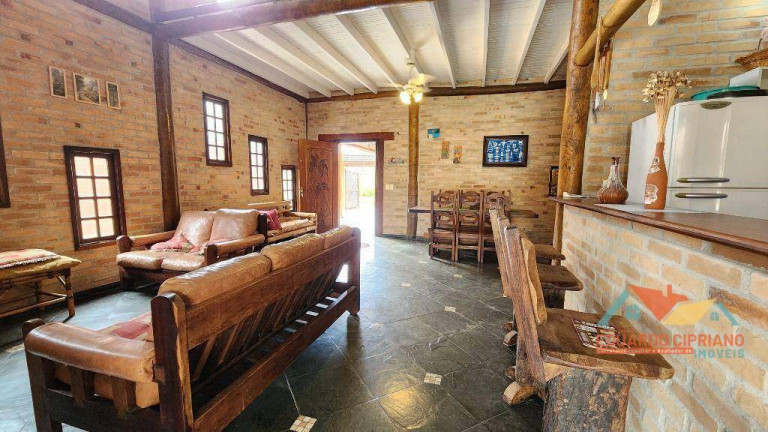 Imagem Casa com 4 Quartos à Venda, 239 m² em Massaguaçu - Caraguatatuba
