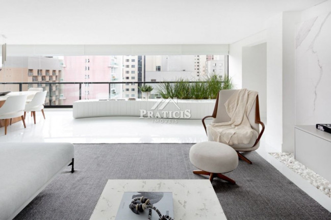 Imagem Apartamento com 1 Quarto à Venda, 188 m² em Moema - Vila Uberabinha - São Paulo