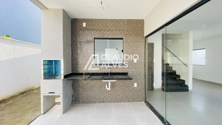 Imagem Casa com 3 Quartos à Venda, 90 m² em Sim - Feira De Santana Imagem Casa com 3 Quartos à Venda, 90 m² em Sim - Feira De Santana