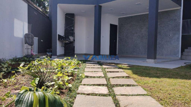 Imagem Casa com 3 Quartos à Venda, 330 m² em Jardim Fazenda Rincao - Aruja V - Arujá Imagem Casa com 3 Quartos à Venda, 330 m² em Jardim Fazenda Rincao - Aruja V - Arujá