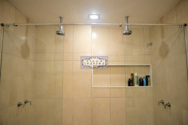 Imagem Apartamento com 3 Quartos à Venda, 150 m² em Laranjeiras - Rio De Janeiro Imagem Apartamento com 3 Quartos à Venda, 150 m² em Laranjeiras - Rio De Janeiro