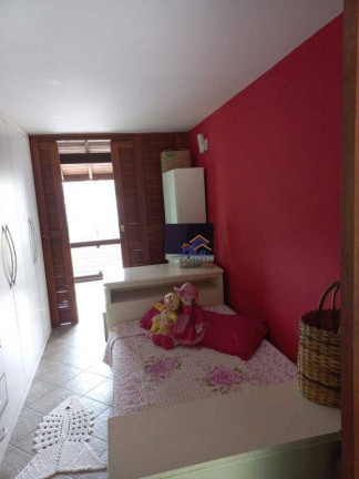 Imagem Casa com 5 Quartos à Venda, 169 m² em Parque Das Palmeiras - Angra Dos Reis Imagem Casa com 5 Quartos à Venda, 169 m² em Parque Das Palmeiras - Angra Dos Reis