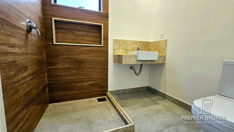 Imagem Casa com 3 Quartos à Venda, 289 m² em Quebra Frascos - Teresópolis Imagem Casa com 3 Quartos à Venda, 289 m² em Quebra Frascos - Teresópolis