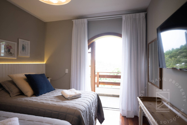 Imagem Apartamento com 2 Quartos à Venda, 120 m² em Gleba Vila Izabel - Campos Do Jordão Imagem Apartamento com 2 Quartos à Venda, 120 m² em Gleba Vila Izabel - Campos Do Jordão