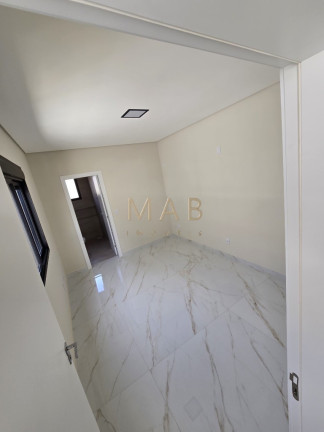 Imagem Casa com 3 Quartos à Venda, 206 m² em Ingleses Do Rio Vermelho - Florianópolis