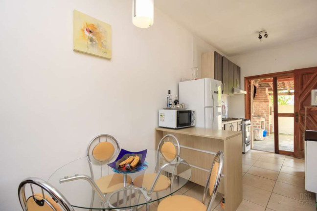 Imagem Casa com 2 Quartos à Venda, em Hípica - Porto Alegre Imagem Casa com 2 Quartos à Venda, em Hípica - Porto Alegre