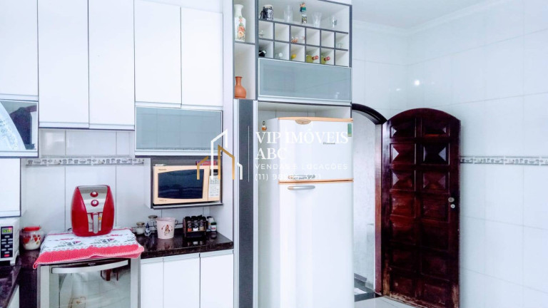 Imagem Sobrado com 3 Quartos à Venda, 201 m² em Vila Humaitá - Santo André