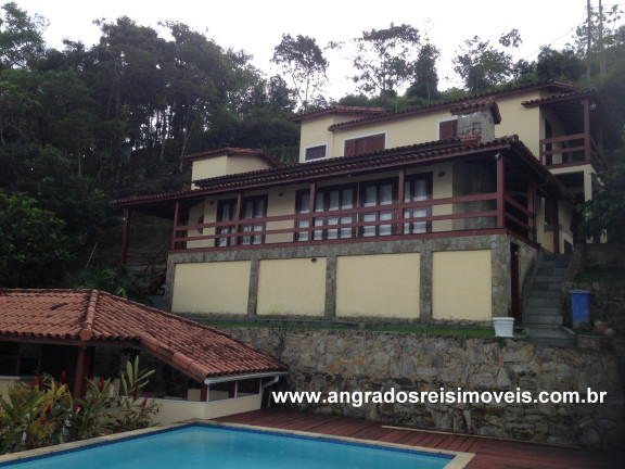 Imagem Sobrado com 4 Quartos à Venda, em Praia Da Chácara - Angra Dos Reis Imagem Sobrado com 4 Quartos à Venda, em Praia Da Chácara - Angra Dos Reis