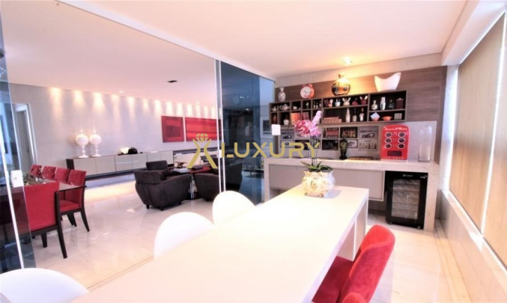 Imagem Imóvel com 4 Quartos à Venda, 274 m² em Vila Da Serra - Nova Lima Imagem Imóvel com 4 Quartos à Venda, 274 m² em Vila Da Serra - Nova Lima