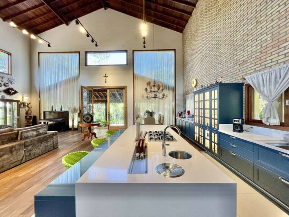 Casa de Condomínio com 7 Quartos à Venda, 1.923 m² em Granja Viana - Cotia