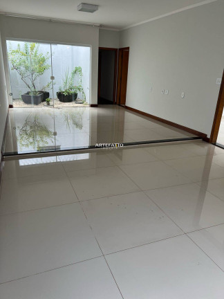 Imagem Casa com 3 Quartos à Venda, 308 m² Imagem Casa com 3 Quartos à Venda, 308 m²