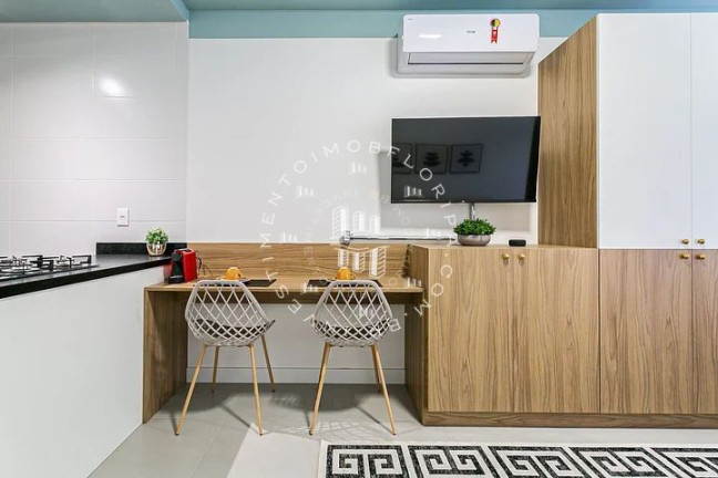 Imagem Imóvel com 1 Quarto à Venda, 30 m² em Pantanal - Florianópolis Imagem Imóvel com 1 Quarto à Venda, 30 m² em Pantanal - Florianópolis
