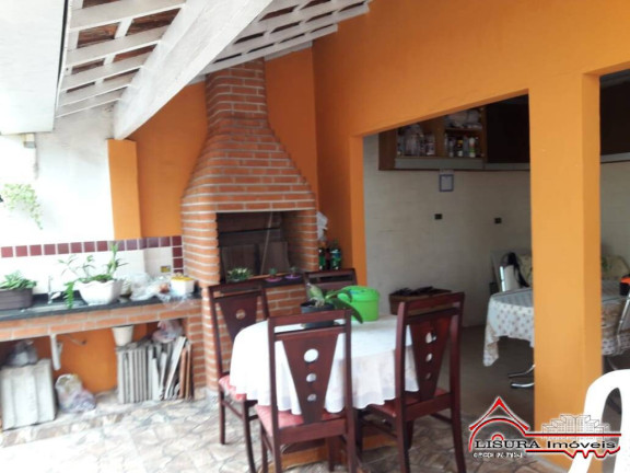 Imagem Casa com 2 Quartos à Venda, 200 m² em Centro - Jacareí Imagem Casa com 2 Quartos à Venda, 200 m² em Centro - Jacareí
