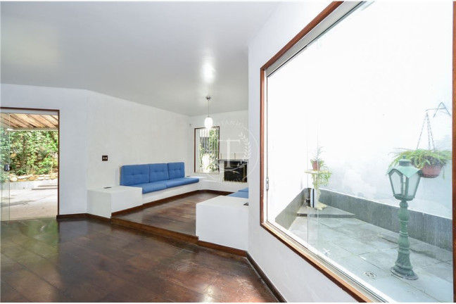 Imagem Casa com 3 Quartos à Venda, 395 m² em Morumbi - São Paulo Imagem Casa com 3 Quartos à Venda, 395 m² em Morumbi - São Paulo