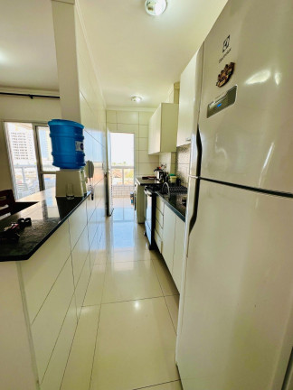 Imagem Apartamento com 2 Quartos à Venda, 60 m² em Mirim - Praia Grande