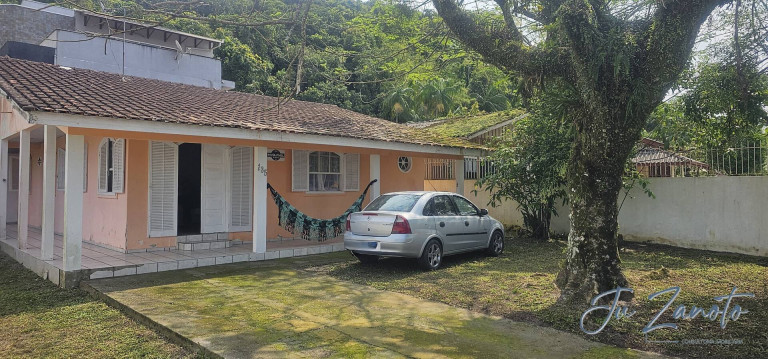 Imagem Casa com 3 Quartos à Venda, 350 m² em Bom Retiro - Matinhos Imagem Casa com 3 Quartos à Venda, 350 m² em Bom Retiro - Matinhos