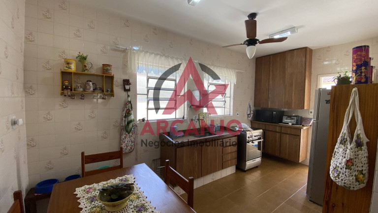 Imagem Casa com 2 Quartos à Venda, 350 m² em Centro - Ubatuba