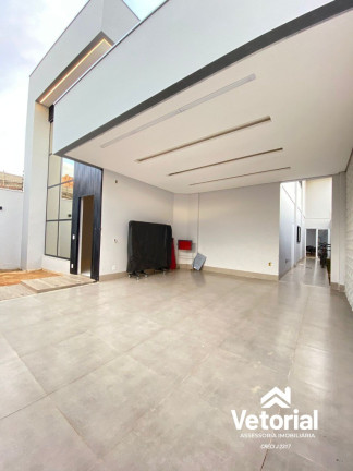 Imagem Sobrado com 4 Quartos à Venda,  em Bela Vista - Barreiras