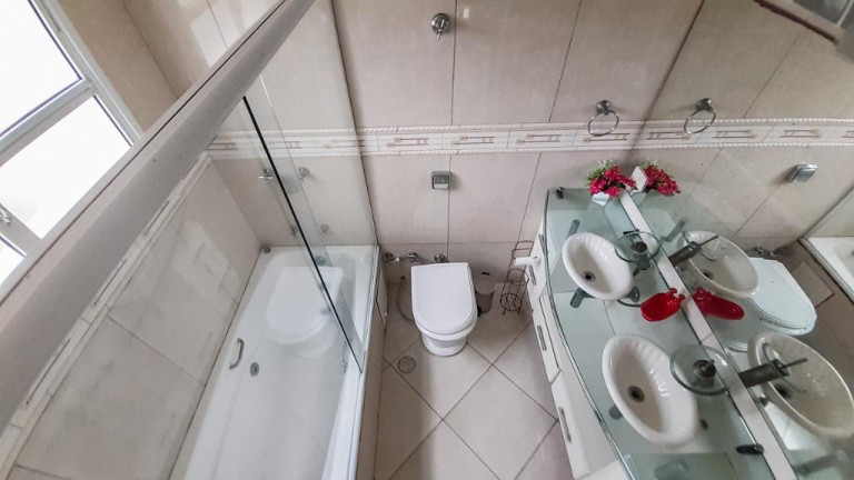 Imagem Apartamento com 3 Quartos à Venda, 176 m² em Pitangueiras - Guarujá Imagem Apartamento com 3 Quartos à Venda, 176 m² em Pitangueiras - Guarujá