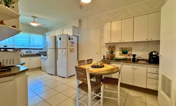 Imagem Apartamento com 4 Quartos para Temporada, 292 m² em Riviera De São Lourenço - Bertioga Imagem Apartamento com 4 Quartos para Temporada, 292 m² em Riviera De São Lourenço - Bertioga