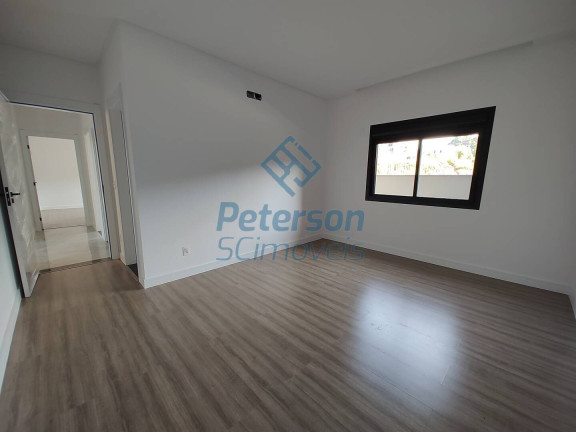 Imagem Casa com 3 Quartos à Venda, 165 m² em Primeiro De Maio - Brusque Imagem Casa com 3 Quartos à Venda, 165 m² em Primeiro De Maio - Brusque
