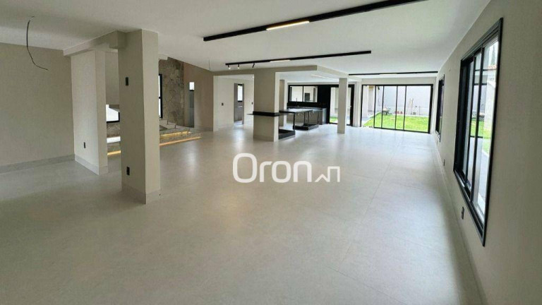 Sobrado com 4 Quartos à Venda, 340 m² em Jardim Atlântico - Goiânia