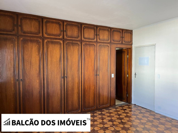 Imagem Casa com 4 Quartos à Venda, 300 m² em São Paulo Imagem Casa com 4 Quartos à Venda, 300 m² em São Paulo