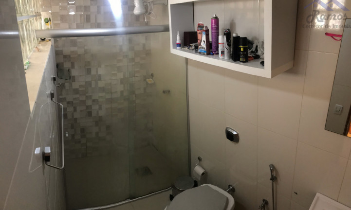 Imagem Imóvel com 2 Quartos à Venda, 63 m² em Cristal - Porto Alegre Imagem Imóvel com 2 Quartos à Venda, 63 m² em Cristal - Porto Alegre