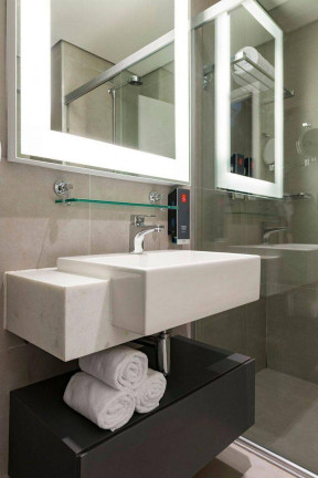 Imagem Apartamento com 1 Quarto à Venda, 56 m²