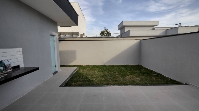 Imagem Casa com 3 Quartos à Venda, 300 m² em Condomínio Terras Do Vale - Caçapava Imagem Casa com 3 Quartos à Venda, 300 m² em Condomínio Terras Do Vale - Caçapava