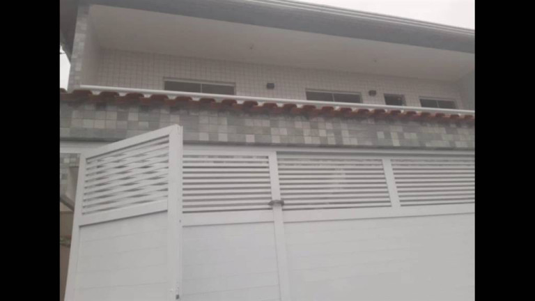 Sobrado com 2 Quartos à Venda,  em Melvi - Praia Grande