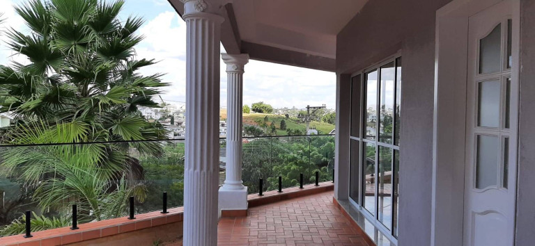 Imagem Casa com 4 Quartos à Venda, 435 m² em Residencial Colinas De São Francisco - Bragança Paulista Imagem Casa com 4 Quartos à Venda, 435 m² em Residencial Colinas De São Francisco - Bragança Paulista